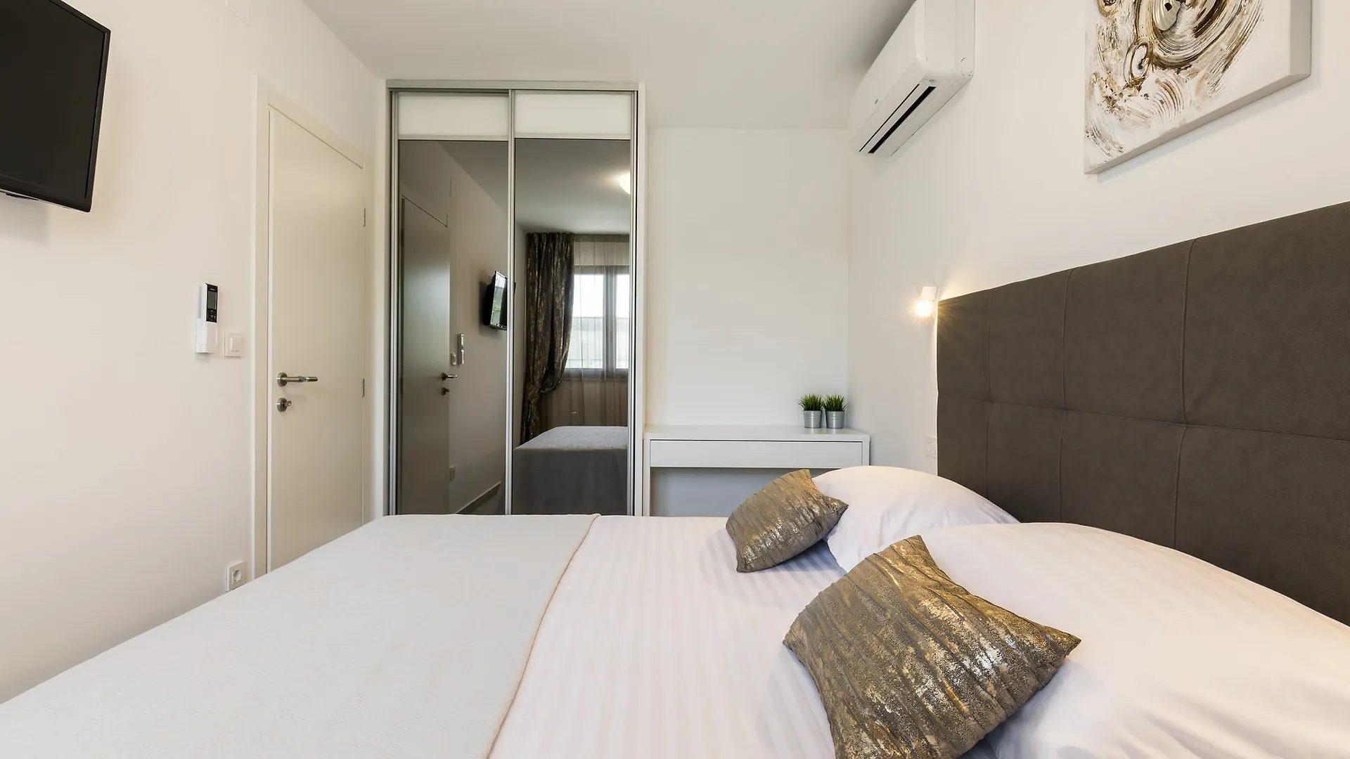Luxury Rooms Pino Split Kroatien