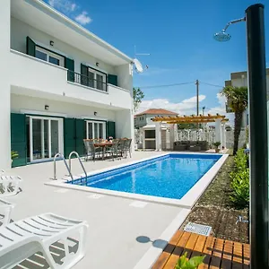  Villa Iva Croatia